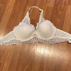 NWT Pink by Victoria’s Secret halter bra— 36 DD